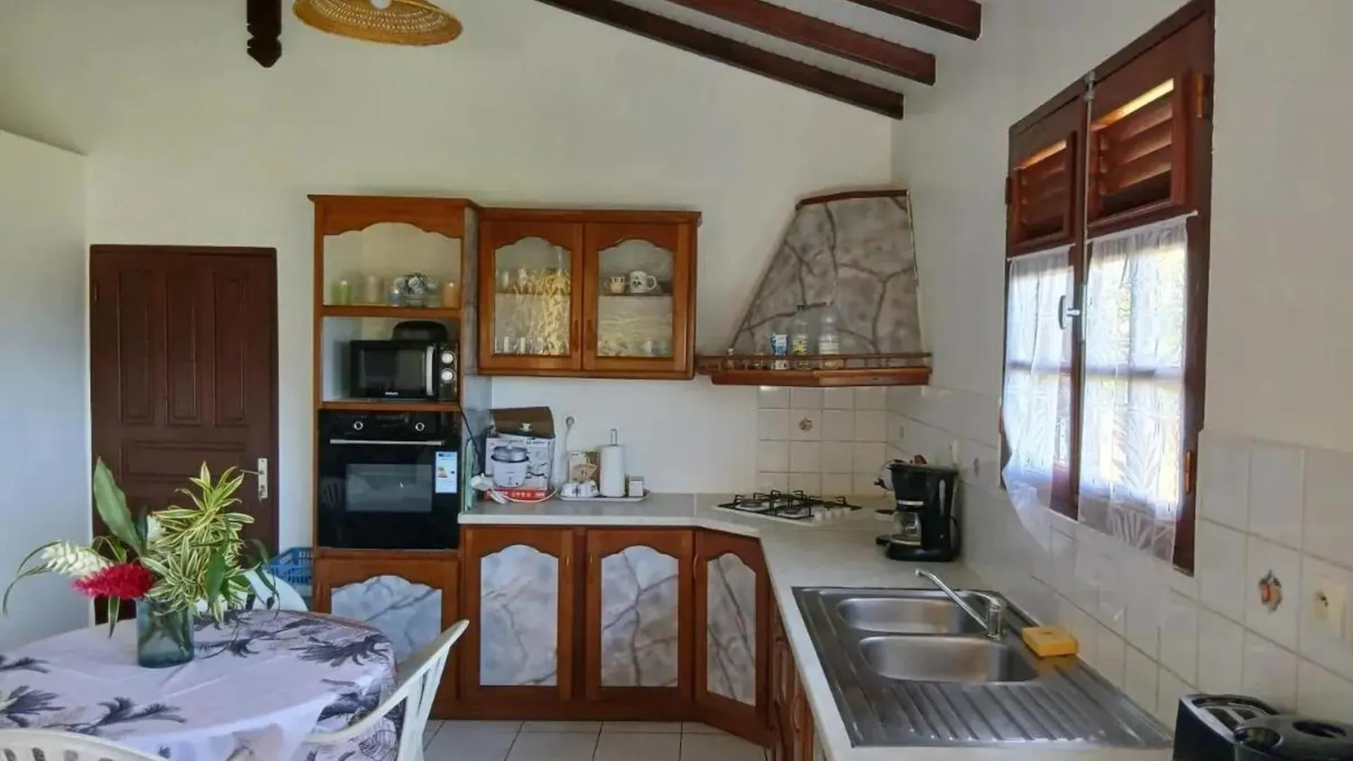 Holiday home Maison Spacieuse A Petit-Bourg Avec Jardin